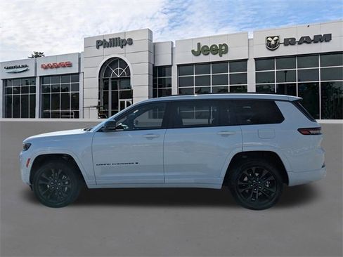 New 2026 Jeep Grand Cherokee L Limited image 7