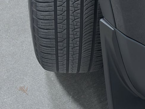 Used 2025 Land Rover Defender 110 S image 21