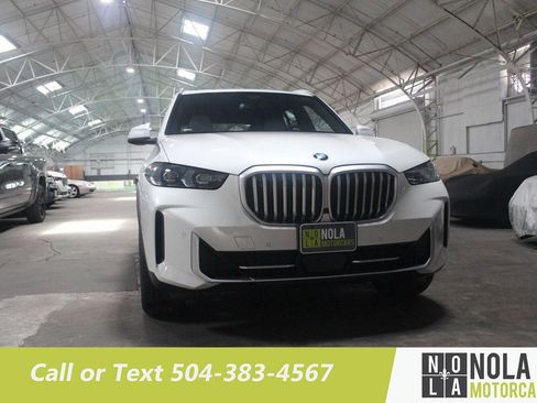 Used 2026 BMW X5 sDrive40i w/ Climate Comfort Package RWD image 3