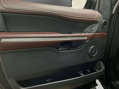 Used 2024 Ford Expedition Max Limited image 28