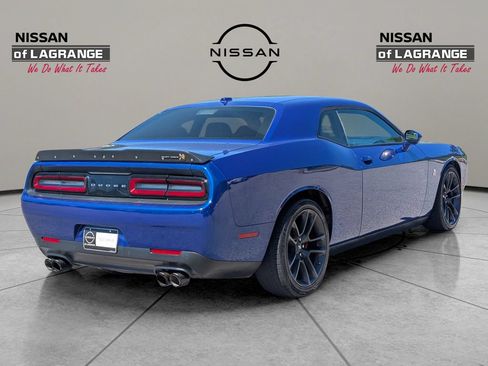 Used 2021 Dodge Challenger R/T Scat Pack RWD image 5