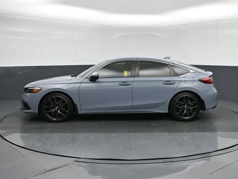 Used 2023 Honda Civic Sport Touring image 4