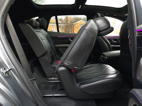 Used 2023 Mercedes-Benz EQS 580 4MATIC SUV image 24