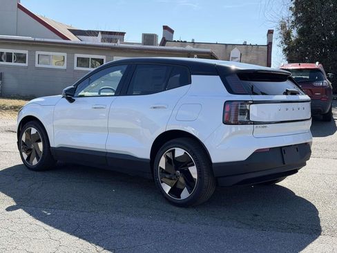 New 2026 Volvo EX30 Plus w/ Protection Package Premier image 20