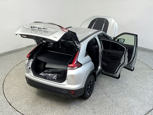 Used 2025 Mitsubishi Eclipse Cross AWD image 18