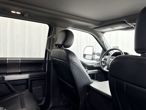 Used 2020 Ford F250 Lariat image 61