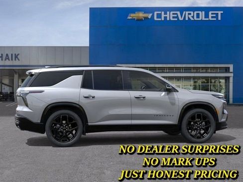 New 2026 Chevrolet Traverse RS FWD image 5