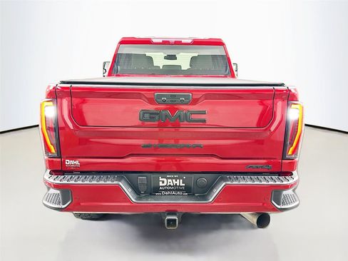 Used 2024 GMC Sierra 3500 AT4 AWD/4WD image 12