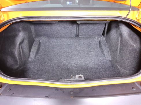 Used 2014 Dodge Challenger R/T w/ Premium Sound Group image 31