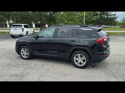 Certified 2022 GMC Terrain SLE w/ Driver Convenience Package AWD/4WD image 34