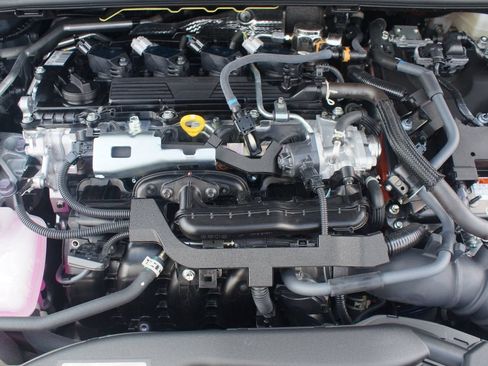 Used 2024 Toyota Prius Prime Premium w/ Advanced Technology Package FWD image 28