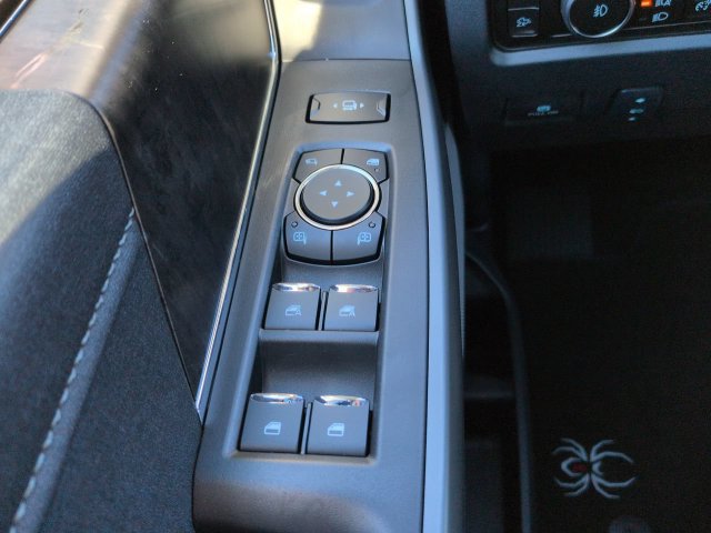 New 2026 Ford F250 Lariat w/ Black Appearance Package AWD/4WD image 27