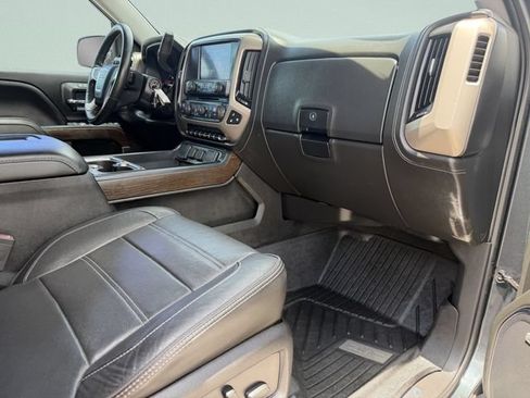 Used 2017 GMC Sierra 1500 Denali w/ Denali Ultimate Package AWD/4WD image 16