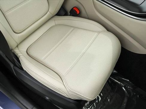 Certified 2026 Mercedes-Benz GLC 300 4MATIC image 29
