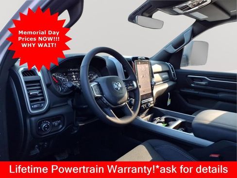 New 2026 RAM 1500 Big Horn AWD/4WD image 7