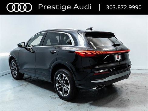 Used 2025 Audi Q5 Premium w/ Convenience Package AWD/4WD image 4