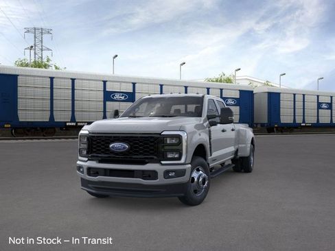 New 2026 Ford F350 XL image 2