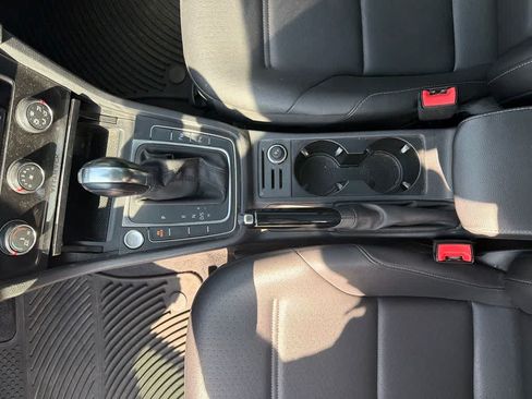 Used 2019 Volkswagen Golf Alltrack SE AWD/4WD image 21