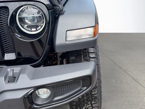 Used 2022 Jeep Wrangler Unlimited Sport AWD/4WD image 10