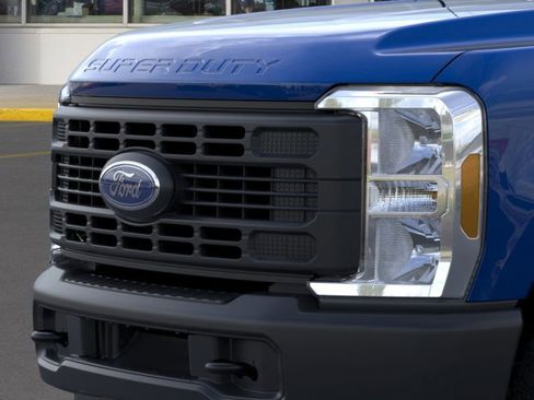 New 2026 Ford F250 XL w/ Snow Plow/Camper Package image 17