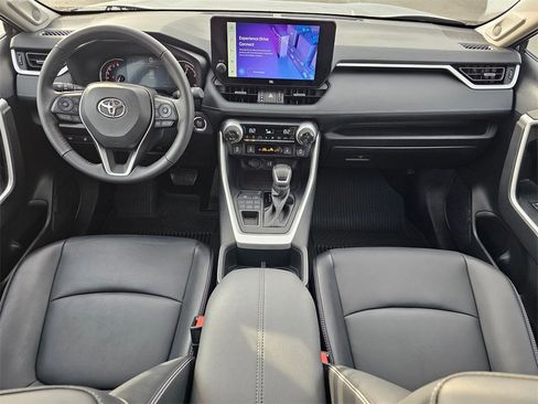 Used 2024 Toyota RAV4 XLE Premium image 15