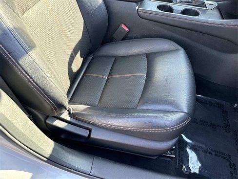 Used 2020 Nissan Altima 2.5 SR w/ Premium Package image 10