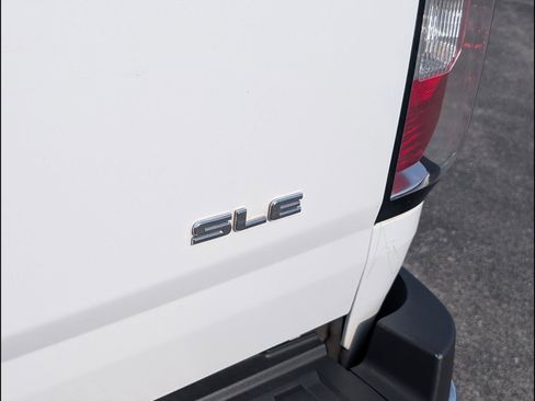 Used 2016 GMC Canyon SLE w/ SLE Convenience Package image 23