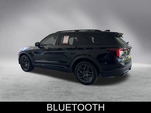Used 2026 Ford Explorer ST-Line w/ ST-Line Street Pack RWD image 5