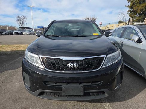 Used 2015 Kia Sorento LX image 10