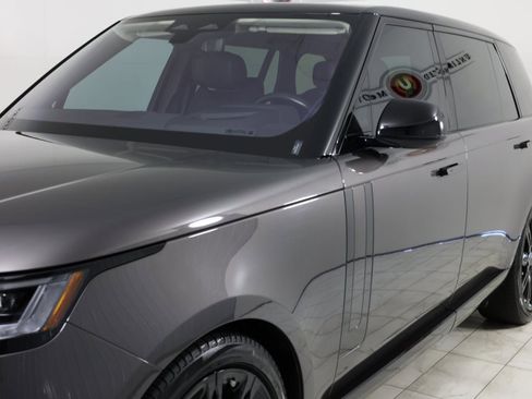 Used 2022 Land Rover Range Rover Long Wheelbase First Edition image 54