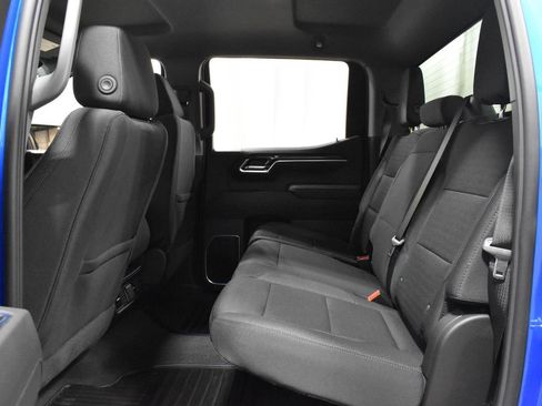 Used 2026 Chevrolet Silverado 1500 LT AWD/4WD image 9