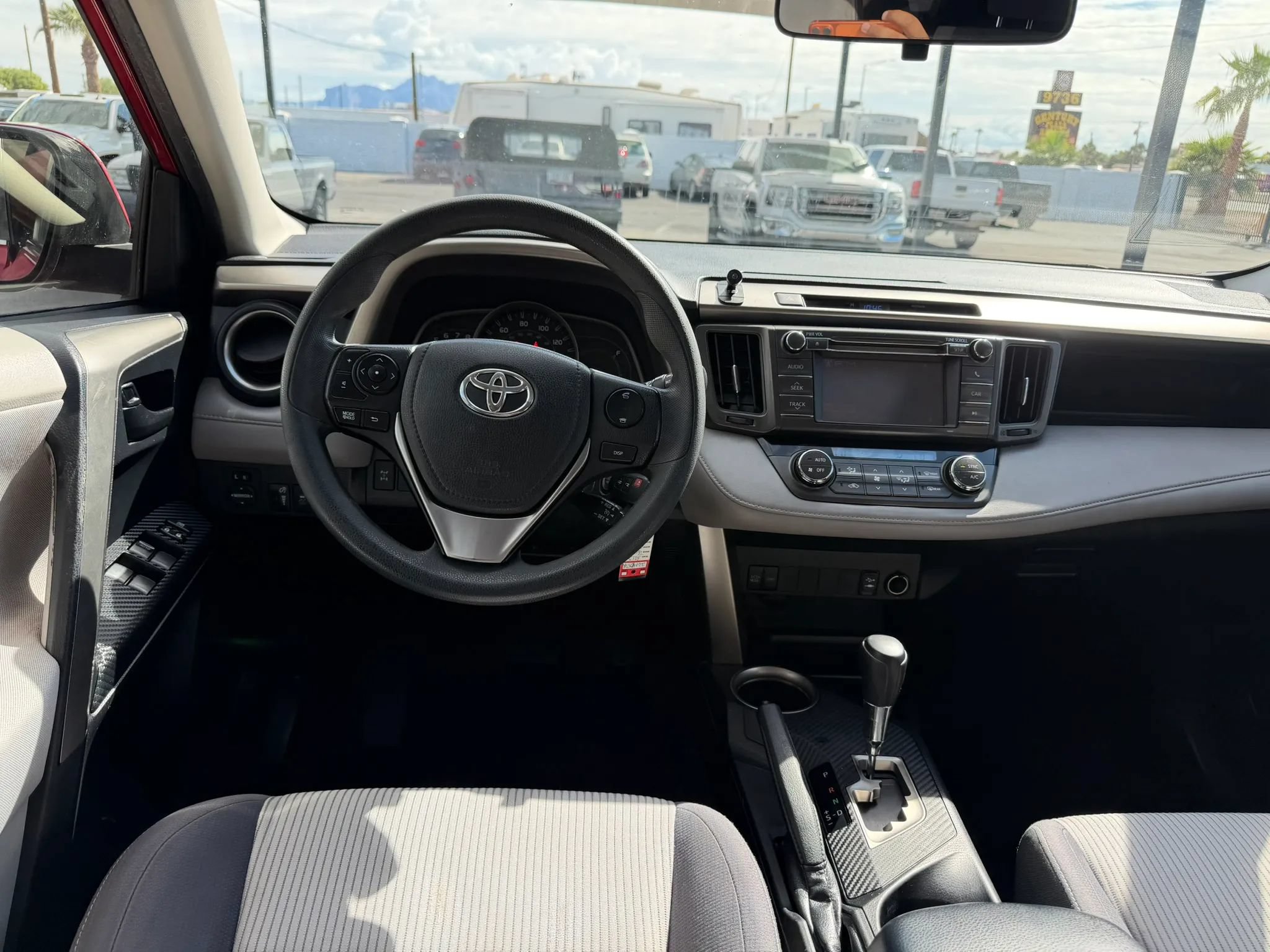 Used 2013 Toyota RAV4 XLE AWD/4WD image 25