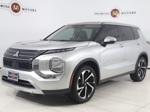 Used 2024 Mitsubishi Outlander SE AWD/4WD image 5