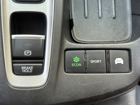 Used 2019 Honda Insight EX image 28