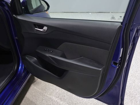 Used 2021 Hyundai Accent SE FWD image 23