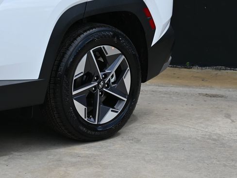 Used 2026 Hyundai Tucson SEL image 9