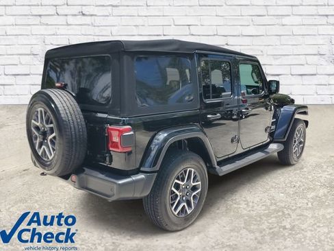 Used 2024 Jeep Wrangler Unlimited Sahara w/ Safety Group AWD/4WD image 4