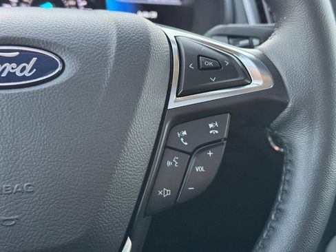 Used 2022 Ford Edge SEL w/ Convenience Package image 21