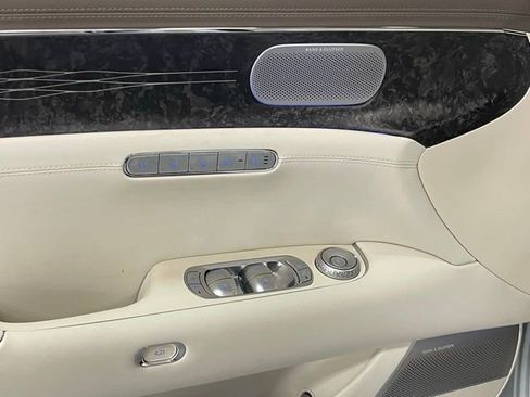 Used 2025 Genesis G90 3.5T image 14