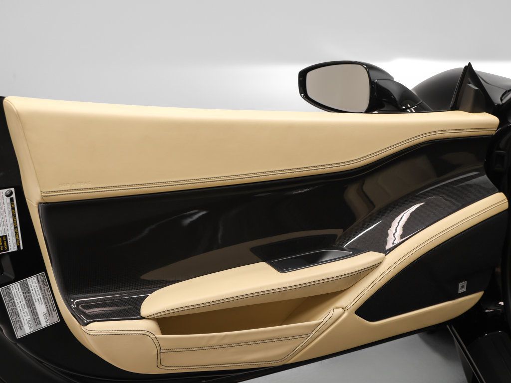 Used 2010 Ferrari 458 Italia Coupe RWD image 59