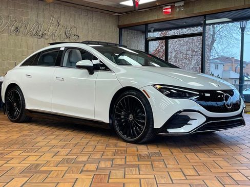 Used 2023 Mercedes-Benz EQE 500 4MATIC Sedan image 8