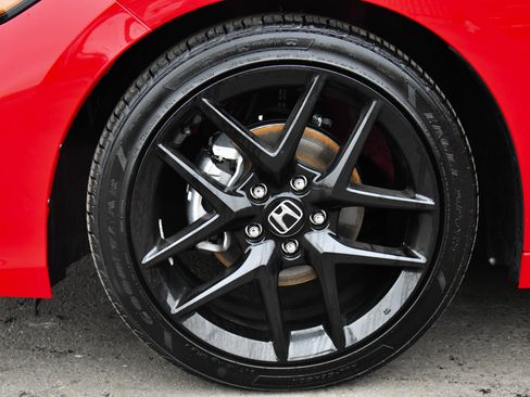 Used 2025 Honda Civic Sport image 12