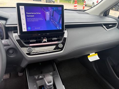 New 2026 Toyota Corolla Cross XLE AWD/4WD image 41