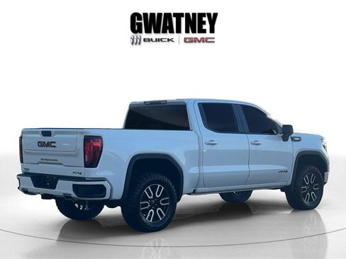 Used 2022 GMC Sierra 1500 AT4 w/ AT4 Preferred Package image 7