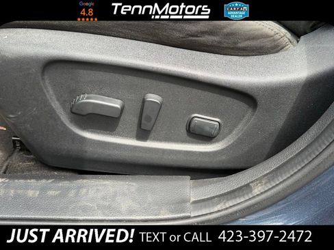 Used 2016 Nissan Rogue SV w/ SV Premium Package AWD/4WD image 11