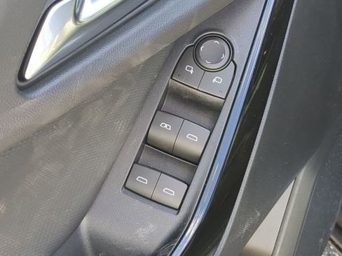 New 2026 Chevrolet Equinox LT w/ Midnight Edition image 17