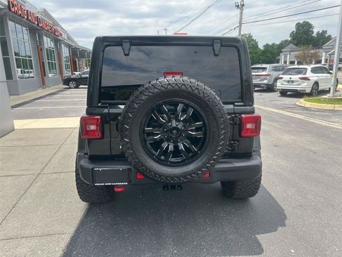Used 2019 Jeep Wrangler Unlimited Rubicon AWD/4WD image 4