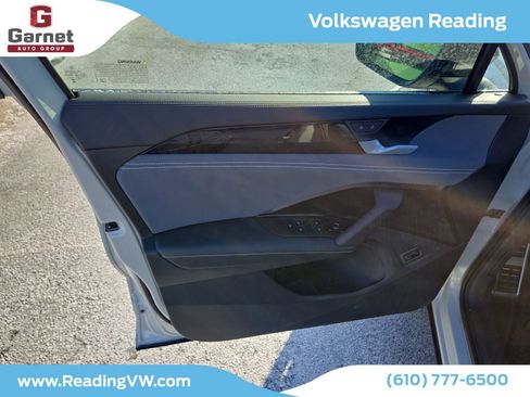 New 2026 Volkswagen Tiguan SE R-Line image 9