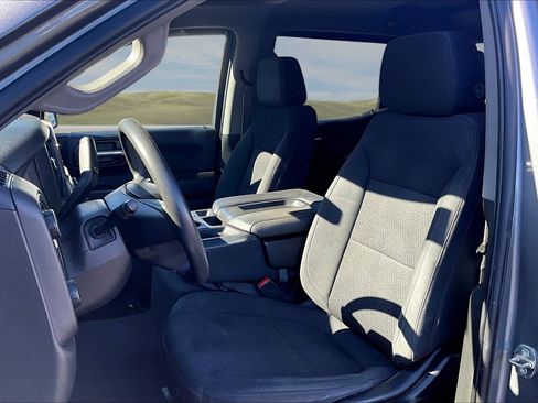 Used 2022 Chevrolet Silverado 1500 Custom image 14