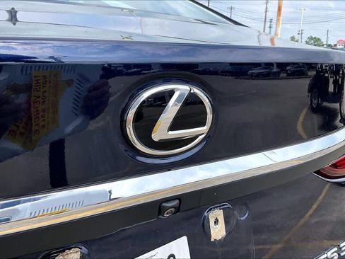 Used 2019 Lexus ES 350 w/ Accessory Package 2 FWD image 56